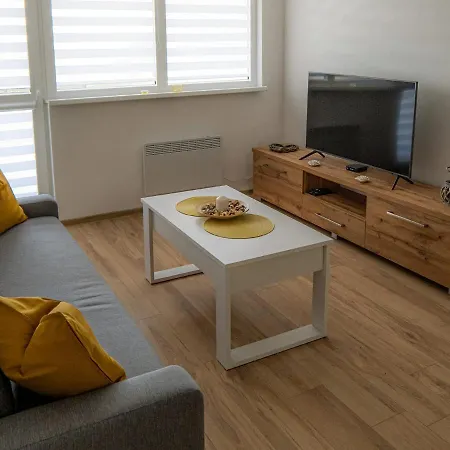 Aparthotel Motocentrum 3*