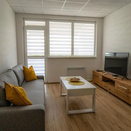 Aparthotel Motocentrum 3*